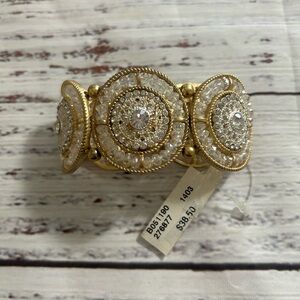 NWT Crystal Social Occasion Bracelet